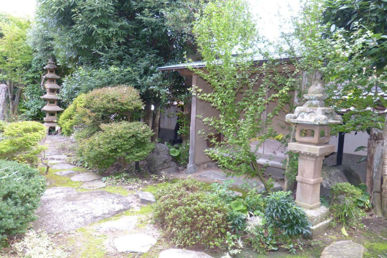 Shin'onsen Guesthouse Higashi Fujitatei מראה חיצוני תמונה